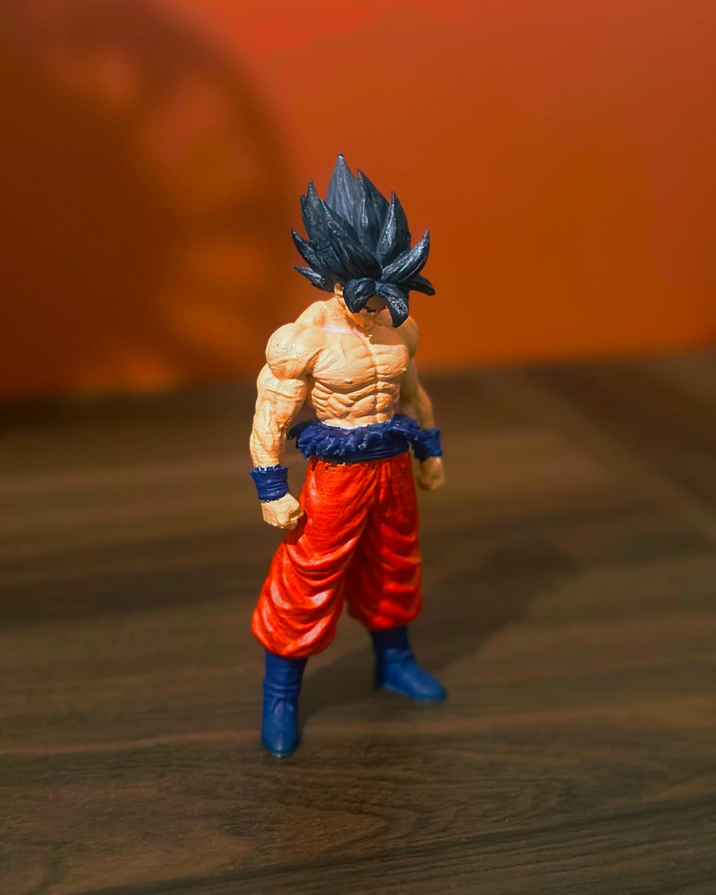 Goku Ultra Instinto Incompleto - foto 3